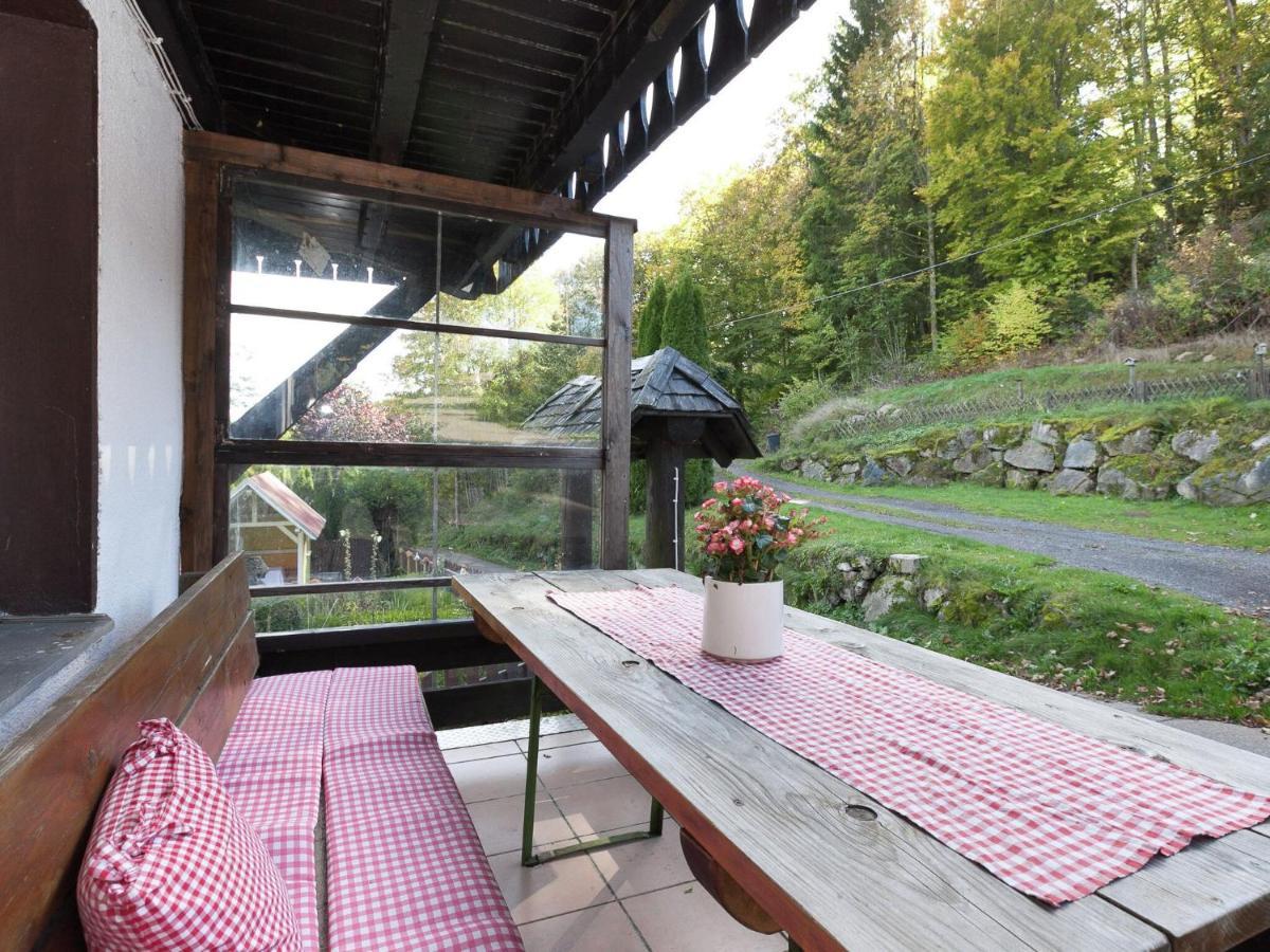 Cozy Holiday Apartment In The Black Forest Dachsberg im Schwarzwald Exterior foto